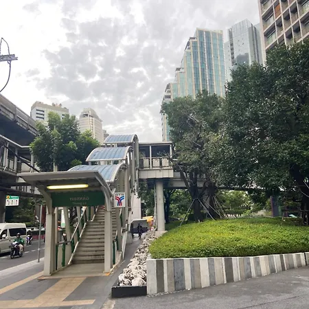 Spacious Apartment Bts Thonglor Bangkok Exterior photo